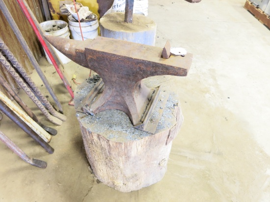 ANVIL ON A STUMP