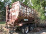 SALVAGE 10 WHEEL TRUCK