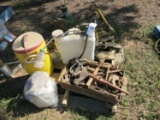 PALLET OF ROPE, SPRAYER AND MISC