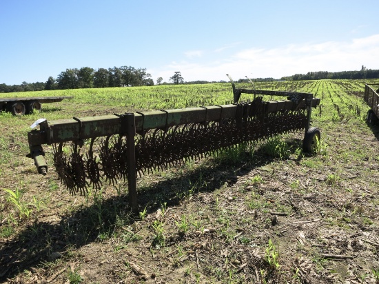 JD 400 ROTARY HOE 22'