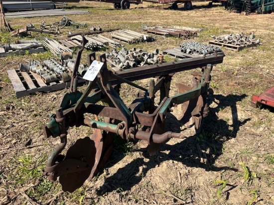 JD 3B PLOW