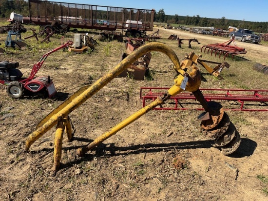 DANUSER DIGGER AUGER