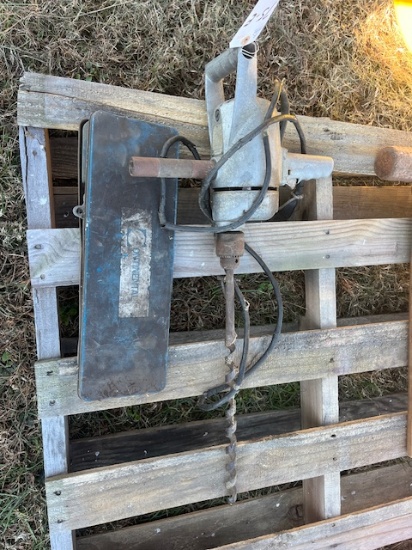 DRILL AND DIE SET