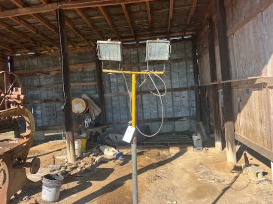 LIGHT STAND