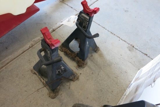 JACK STANDS