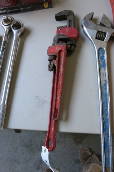 PIPE WRENCHES