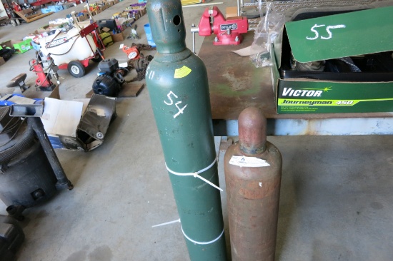 OXYGEN AND ACETYLENE TANK