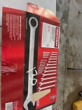 CRAFTSMAN WRENCH SET
