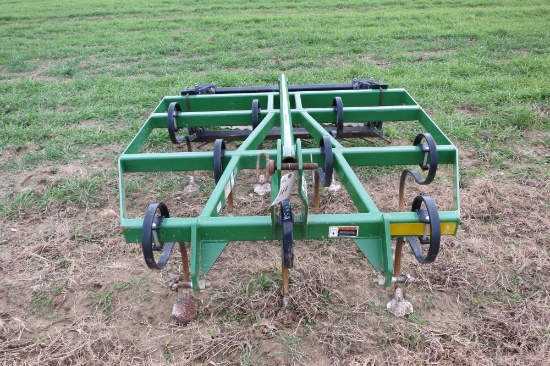 UNVERFERTH 5'  FIELD CULTIVATOR