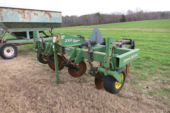 JD 2100 3 SHANK RIPPER, SPRING LOADED SHANKS