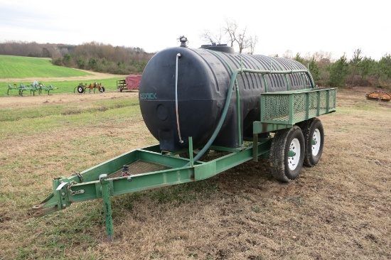 REDDICK 1000 GAL NURSE TANK, TANDEM AXLE, PUMP
