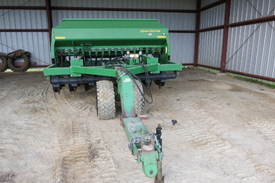 JD 1590 10' NO-TILL DRILL, FRONT DOLLY, HYD DOWN PRESSURE, 7 1/2" SPACING
