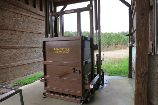 GRANVILLE 60" ELECTRIC 240V BALER W/ SCALES (NEW STYLE)