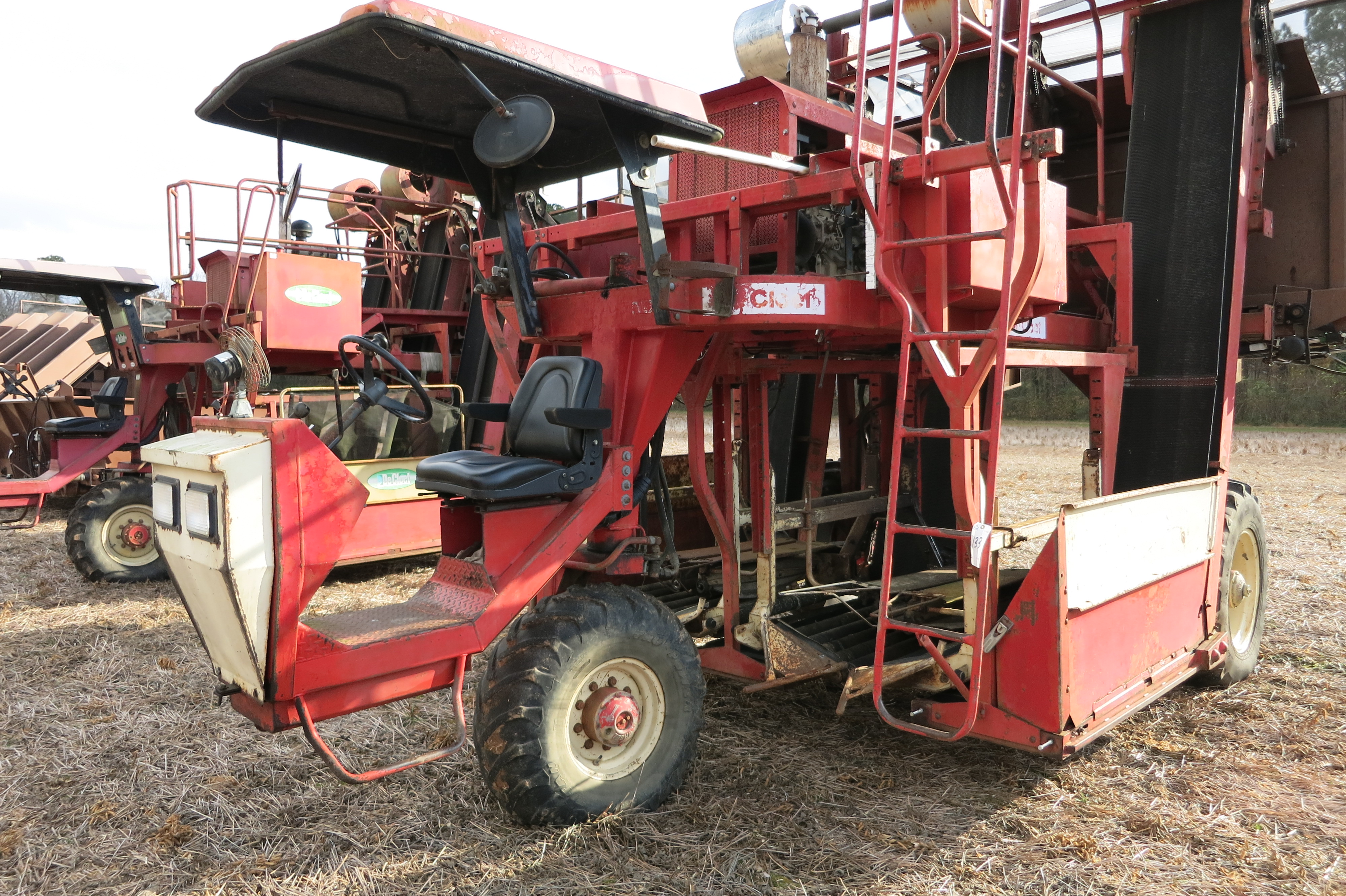 decloet tobacco harvester 27204 Sensor Drive HUB DECLOET 2-ROW TOBACCO HARVESTER, JD