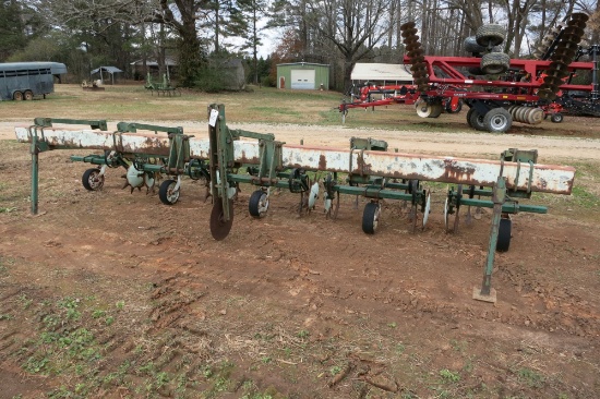 KMC 4-ROW DANISH TINE CULTIVATOR