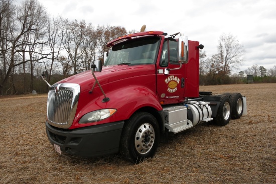 2016 IH ROAD TRACTOR, DAY CAB, 450HP CUMMINS DSL, EATON FULLER ULTRA SHIFT PLUS AUTOMATIC TRANS, VIN