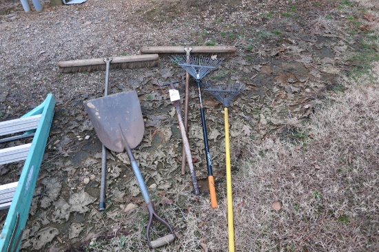 HAND TOOLS