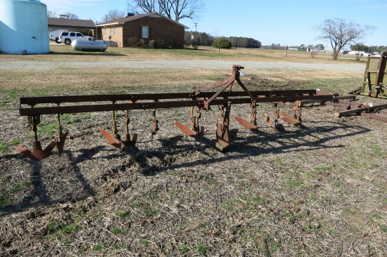 PITTSBURG 4-ROW CULTIVATOR
