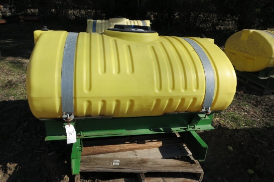 REDDICK 300 GAL FRONT MOUNT TANK WITH HYDRAULIC PUMP