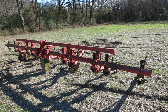 4 ROW ROLLING CULTIVATOR (FOR PARTS)