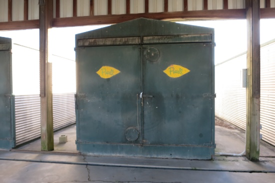 POWELL 9 BOX BARN, WOOD FRAME, 3 PHASE, WHITFIELD HEAT EXCHANGERS, BOUGHT NEW, GOOD BOXES, CALL BENN