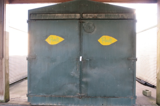 POWELL 9 BOX BARN, WOOD FRAME, 3 PHASE, WHITFIELD HEAT EXCHANGERS, BOUGHT NEW, GOOD BOXES, CALL BENN