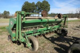 GREAT PLAINS SOLID STAND 1500 GRAIN DRILL, DOUBLE DISC OPENERS, RUBBER PACK WHEELS, HYD ROW MARKERS,