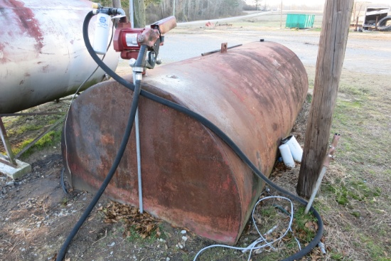 APPROX 2000 GAL FUEL TANK, W/ 115V PUMP
