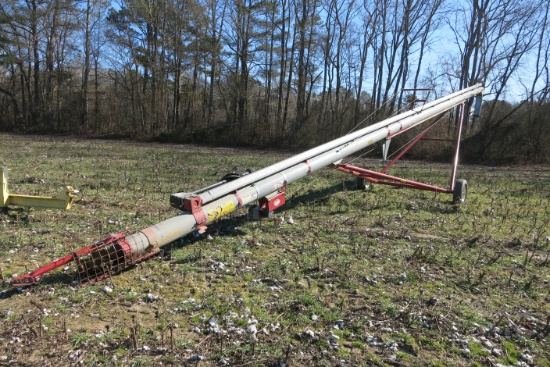 HUTCHINSON 10-58 AUGER, 10", 58', 540 PTO. HYD LIFT