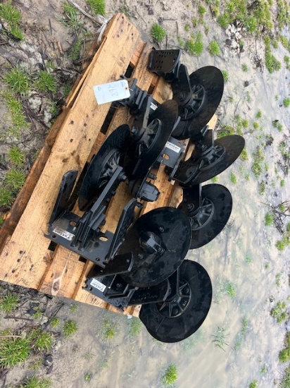 8 YETTER COULTERS