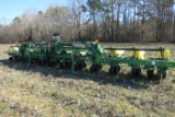 JD 1725 12-ROW, NO-TILL PLANTER, STACKFOLD, VACUUM, 36