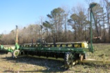 JD 1730 15/8 ROW MAX EMERGE XP, NO-TILL VACCUM PLANTER, ROW MARKERS, DIRECT SPRAY