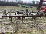 JD 1600 12-TINE CHISEL PLOW