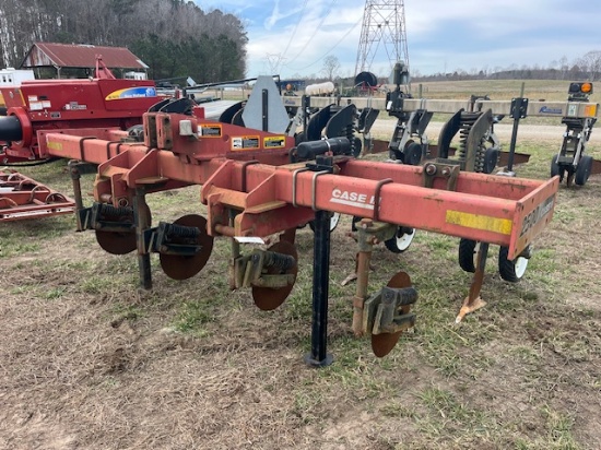 CASE IH 2500 4-SHANK RIPPER