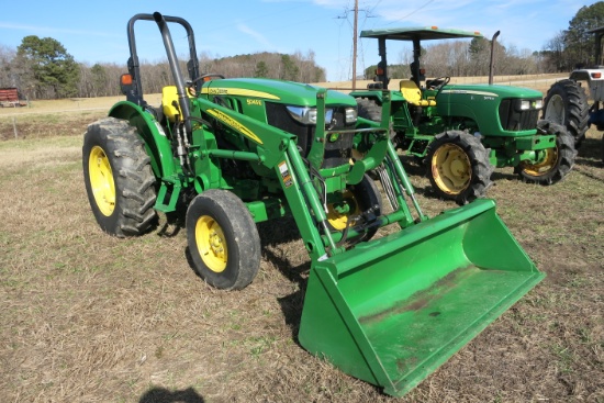 JD 5045E, DSL, SINGLE REMOTE, SELLS W/ JD 512 LOADER W/ 4-N-1 HYD COUPLING, 1200 HRS, SN:112371