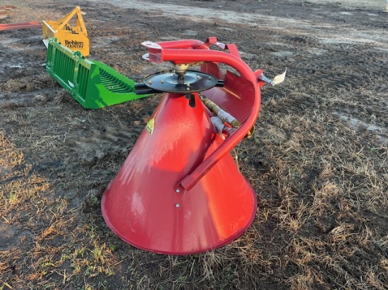 FERTILIZER SPREADER
