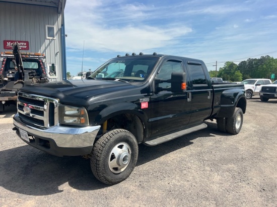 1999 FORD F-350 DUALLY, CREW CAB 4 x 4, POWERSTROKE DSL ENGINE, AUTO TRANS, GOOSENECK HITCH