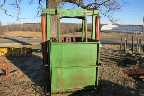HYDRAULIC TOBACCO BALER