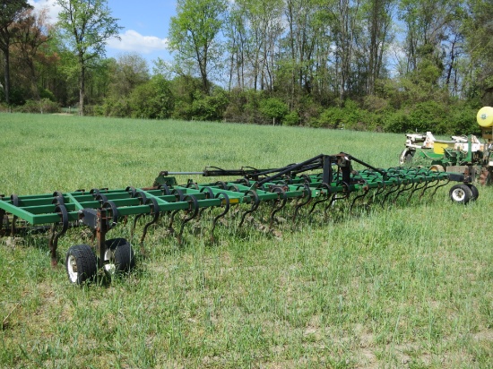 UNVERFERTH 28' FIELD CULTIVATOR, HYD FOLD