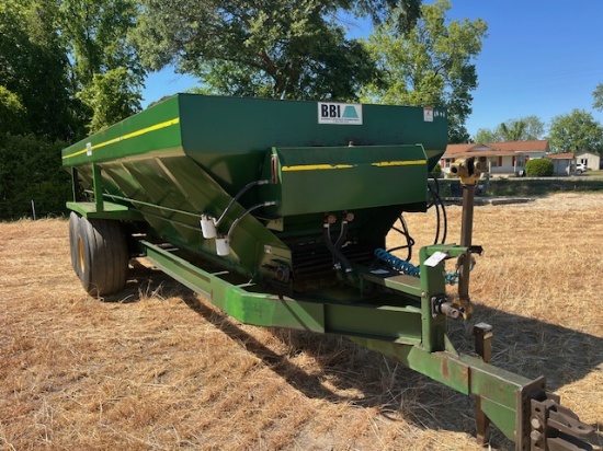 BBI 24’ MANURE SPREADER, HAS SOME RUST