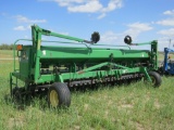 JD 1520 20' 3PT GRAIN DRILL, HYDRAULIC DOWN PRESSURE, RUBBER PACK WHEELS, ROW MARKERS