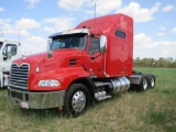 2014 MACK, SLEEPER, MACK MP8 DSL ENG, 10 SPD EATON FULLER TRANS, 919K MILES