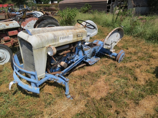 Salvage Ford 4000