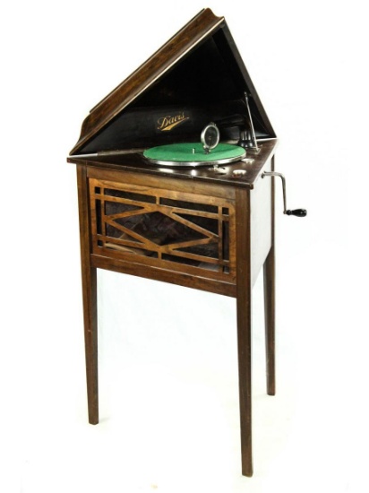 Davis Triangle Disc Phonograph