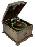 Victor Disc Phonograph Mahogany