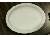 25 Oval Dinner Plates