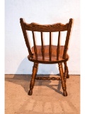 25 Wood Spindle Chairs Restaurant
