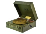 US Military Wind Up Phonograph