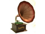 Exposicion Horn Type Disc Phonograph Victrola