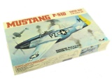 MPC Mustang P51D Supersize Model Airplane Kit
